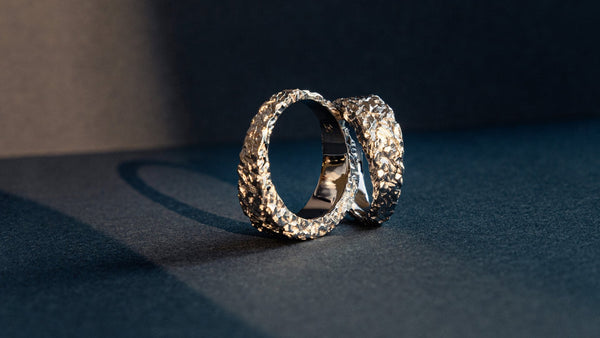 Herren Schmuck Ringe einzigartig robust handgemacht Designer hochwertig Bandring rund