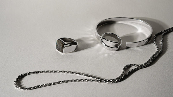 Silberschmuck Herren Kollektion glänzend poliert hochwertig ausgefallener Herrenschmuck modern Sprezzi Fashion