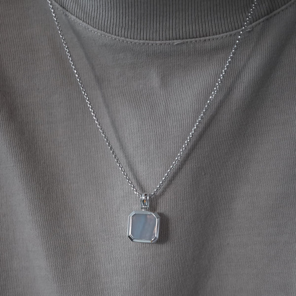 Elegante Halskette aus 925 Sterling Silber mit blauem Aquamarin Stein handgefertigt Sprezzi Fashion