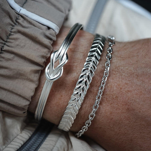 Set aus drei Silber Armbänder und Armreifen für Männer