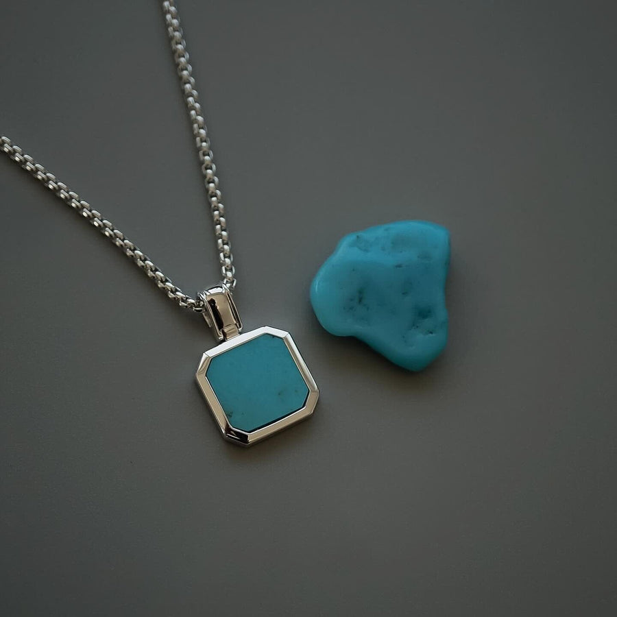Men's Silver Chain With Turquoise Pendant | Sprezzi Fashion