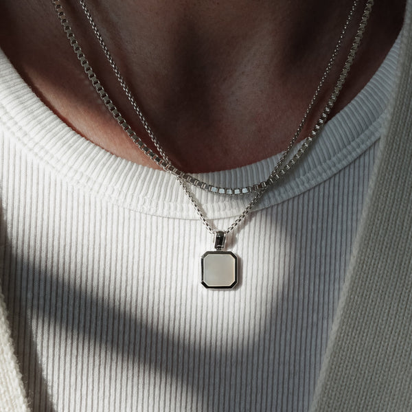 Feine Silberkette mit echtem Mother of Pearl Anhänger aus 925 Sterling Silber, verstellbare Länge für Damen Sprezzi Fashion