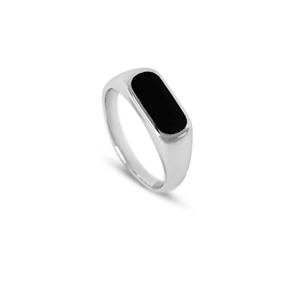 Feiner minimalistischer Herren Ring aus Silber mit schwarzem Onyx Stein handgefertigt robust stilvoll für Alltag oder besondere Anlässe Sprezzi Fashion