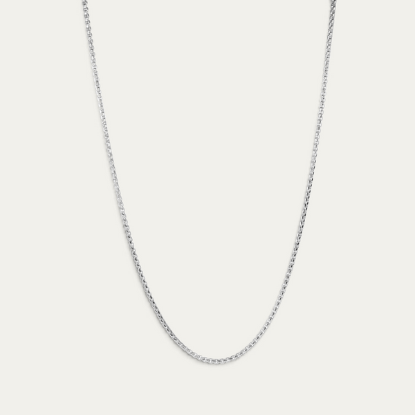 Markante Big Boxes Glieder aus massivem 925 Sterling Silber bilden eine kräftige Box Chain mit klaren Konturen und polierter Oberfläche für einen modernen strukturierten Look mit selbstbewusster maskuliner Wirkung Sprezzi Fashion