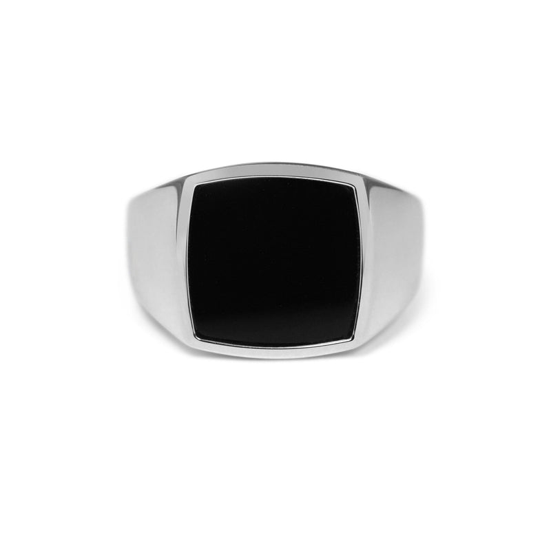 Mit seinem glatten schwarzen Onyx und dem polierten 925 Sterling Silber setzt dieser Siegelring einen starken modernen Akzent die robuste massive Fertigung sorgt fuer langlebige Qualitaet und betont den maskulinen eleganten Charakter des Designs Sprezzi Fashion