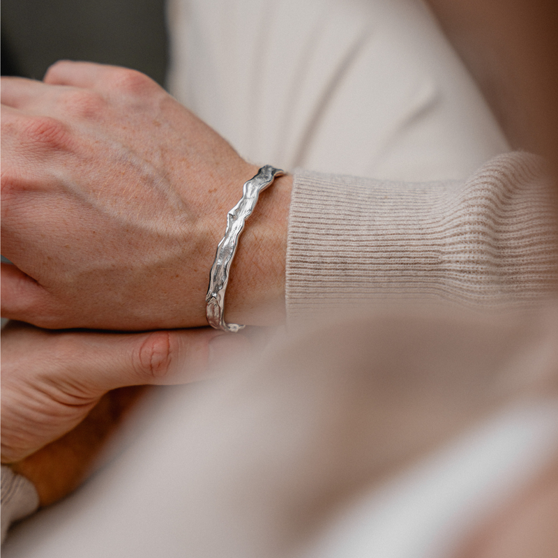 Herren Armreif Silber massiv modern kreatives Design Streetstyle Vintage Boho Stil aus 925 Sterling Silver Sprezzi Fashion