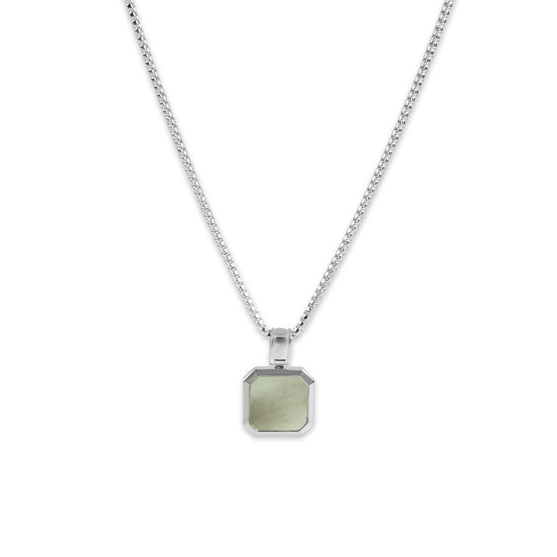 Sanfter perlmuttfarbener Schimmer verbindet sich mit massivem 925 Sterling Silber zu einer eleganten maskulinen Halskette deren einzigartige Struktur je nach Licht unterschiedliche Toene zeigt die rhodinierte Oberflaeche verleiht langlebige hochwertige Qualitaet Sprezzi Fashion