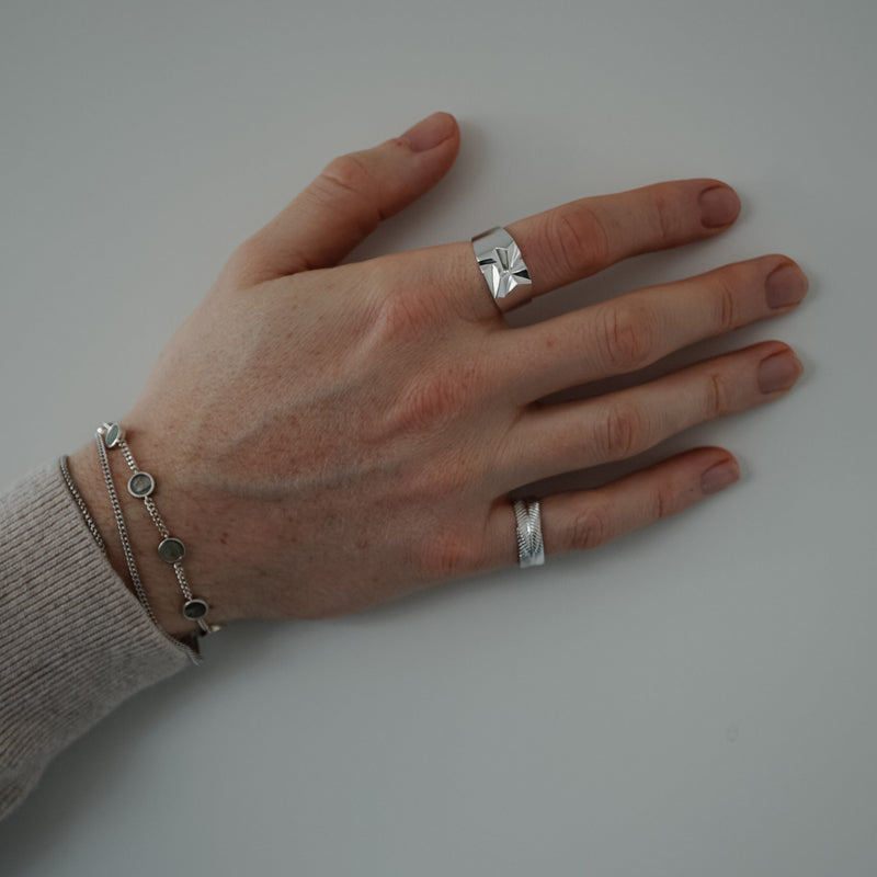 Handgefertigtes Silber Ring Set bestehend aus Feder und Notch Ring hochwertig verarbeitet 925 Sterling Silber Sprezzi Fashion