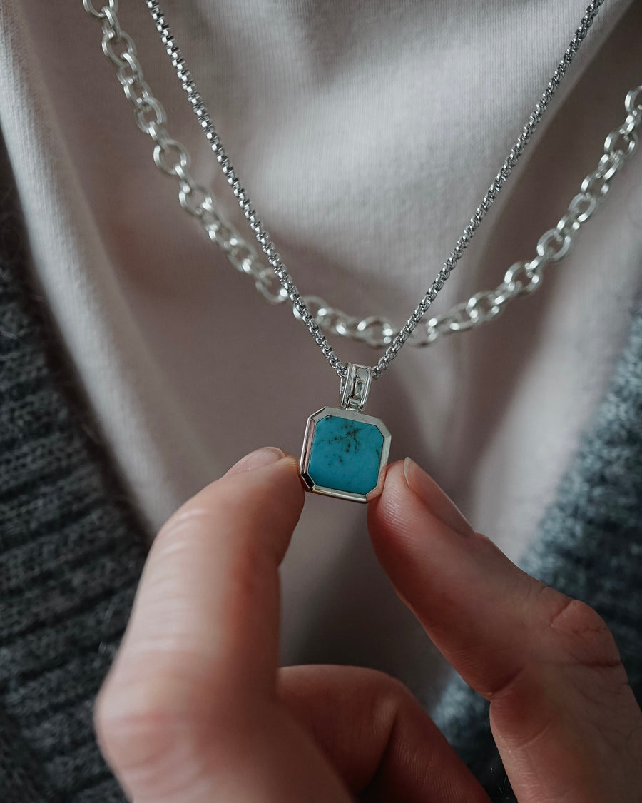 Men's Silver Chain With Turquoise Pendant | Sprezzi Fashion