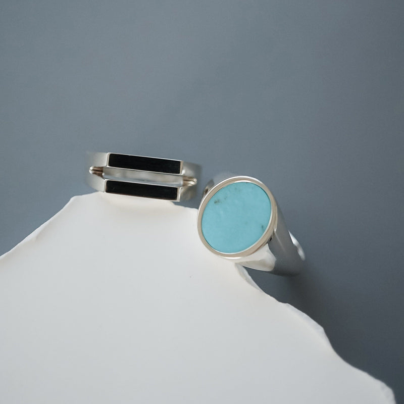 Minimalistisches Schmuckset mit zwei Silberringen fuer Maenner aus hochwertigem 925 Sterling Silber modern und robust Sprezzi Fashion