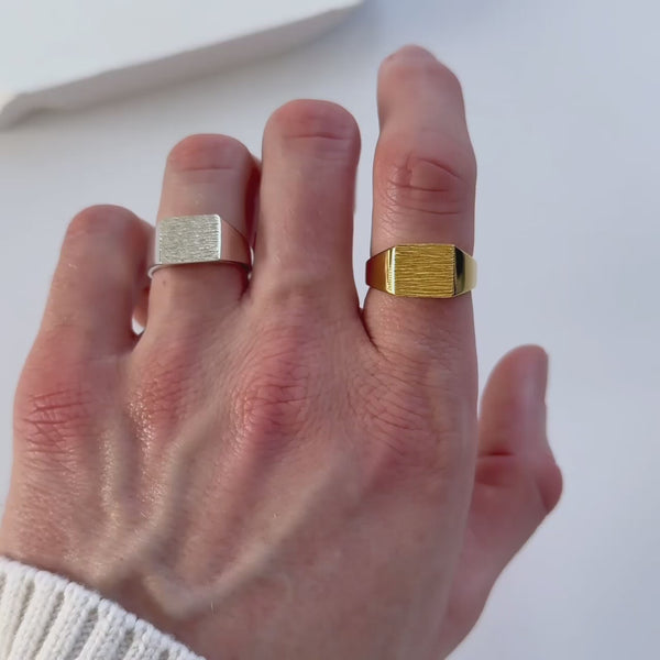 Moderner Herren Siegelring aus hochwertigem 925 Sterling Silber und 18K vergoldeter Herrenring Sprezzi Fashion