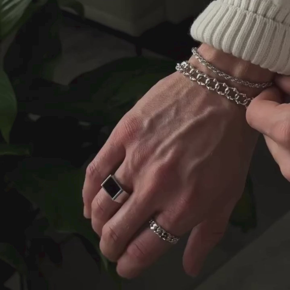 Klassischer Ring für Männer 925 Silber mit schwarzem Onyx Stein Sprezzi Fashion