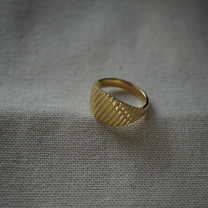 Männer Ring aus Silber und Gold minimalistisch handgemacht