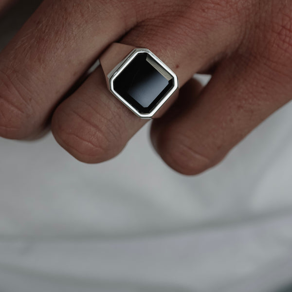 Eleganter Onyx Siegelring aus 925 Sterling Silber mit achteckigem Design für klassischen Look Sprezzi Fashion