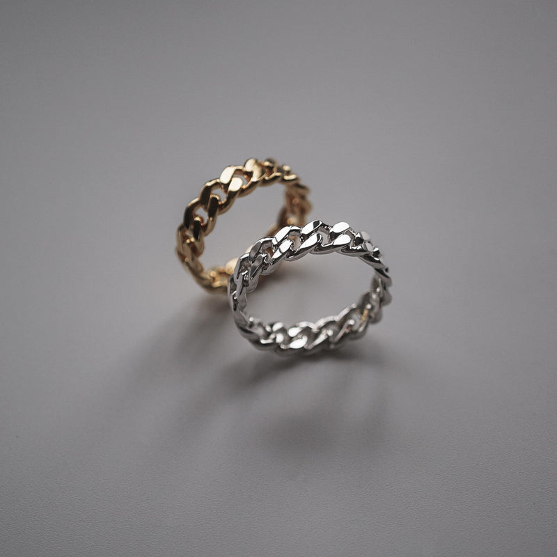 Moderner Chain Ring für Herren aus 925 Sterling Silver und 18k Gold stylisch, langlebig und exklusiv Sprezzi Fashion