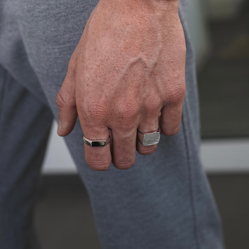 Designer Herrenring aus 925 Silber minimalistisches und stilvolles Design Sprezzi Fashion