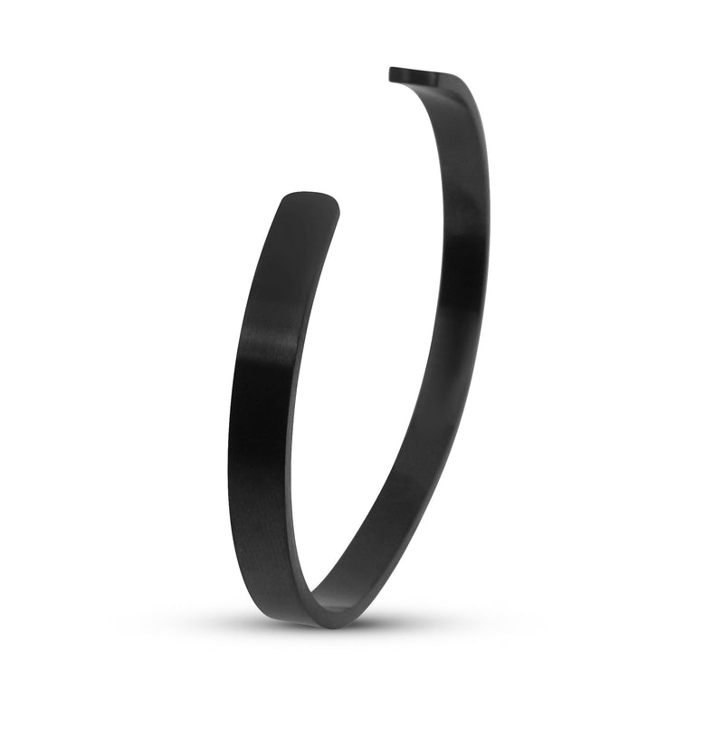 Edelstahl Armreif Schwarz Maenner Accessoire fuer eleganten Alltagslook Sprezzi Fashion