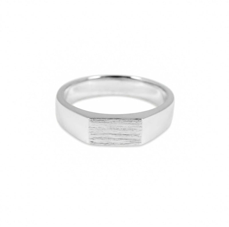 Handgefertigter 925 Silber Siegelring mit eleganter Gravur moderner Schmuck Sprezzi Fashion
