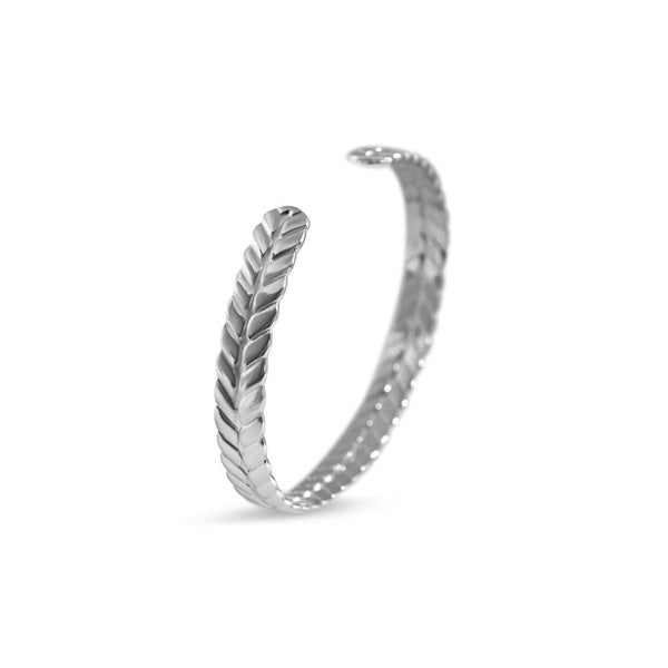 Herren Silber Armreif im Vintage Design aus massivem 925 Sterling Silver handgefertigt mit edler Struktur und elegantem Glanz Sprezzi Fashion