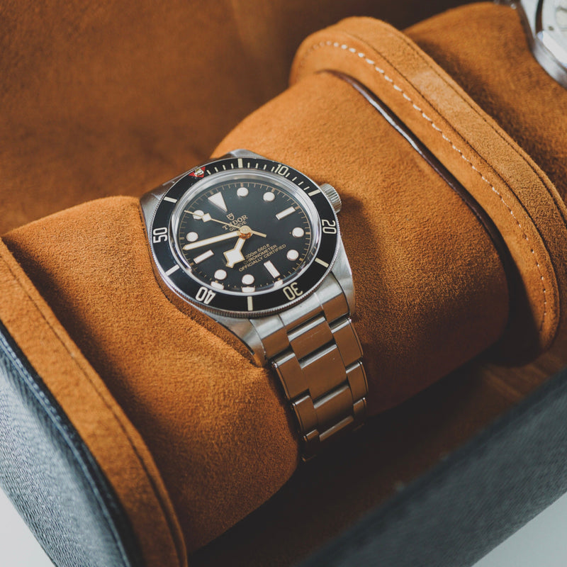 Luxuriöse blaue Leder Uhrenrolle für drei Uhren geliefert in eleganter Geschenkbox perfekt als Geschenk Sprezzi Fashion