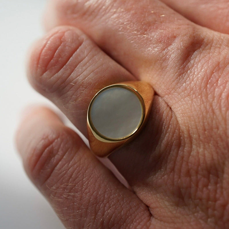 Ovaler Pearl Ring aus 18k Gold und 925 Silber Handgemacht Unikat Leicht Schimmernd Perfektes Geschenk Sprezzi Fashion
