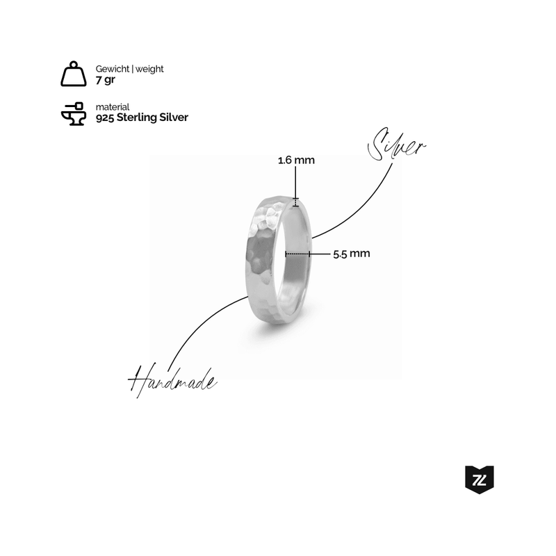 Handgefertigter gehämmerter Silberring aus 925 Sterling Silber mit einem Gewicht von 7 Gramm stilvoll und modern Sprezzi Fashion
