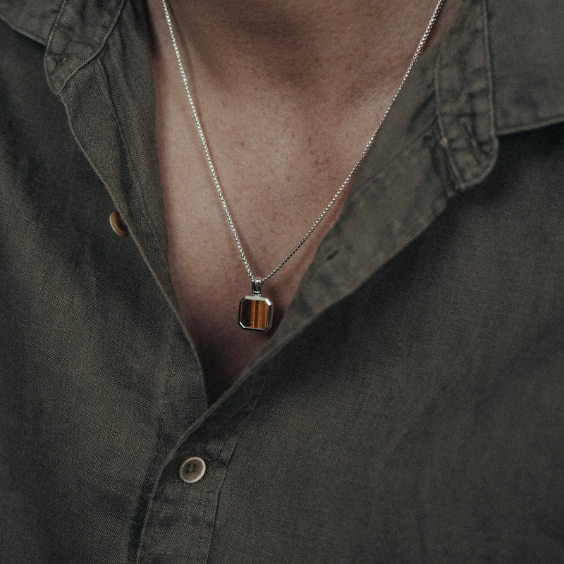 Hochwertige Silber Halskette mit Tiger Eye Anhänger und zusätzlicher Rhodium Beschichtung für extra Schutz Sprezzi Fashion