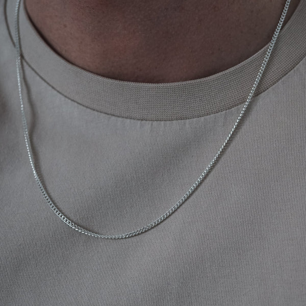 Silver Curb Halskette aus 925 Sterling Silber mit schützender Rhodium Beschichtung und robustem Karabiner Verschluss ideal als Geschenk Sprezzi Fashion