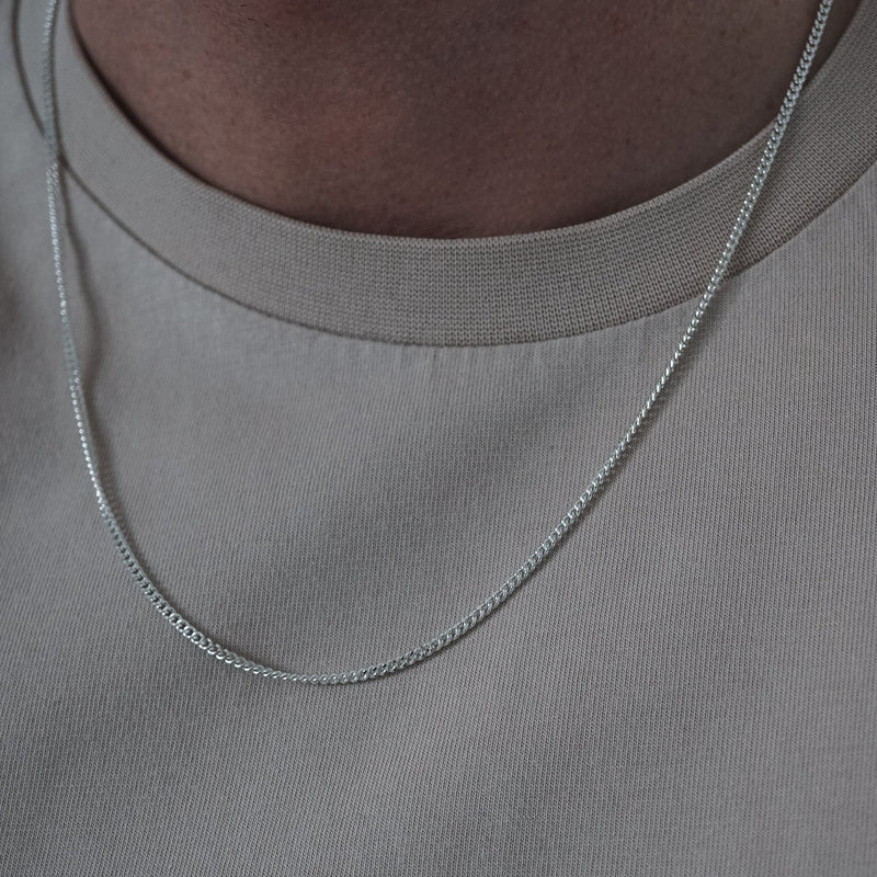 Silver Curb Halskette aus 925 Sterling Silber mit schützender Rhodium Beschichtung und robustem Karabiner Verschluss ideal als Geschenk Sprezzi Fashion