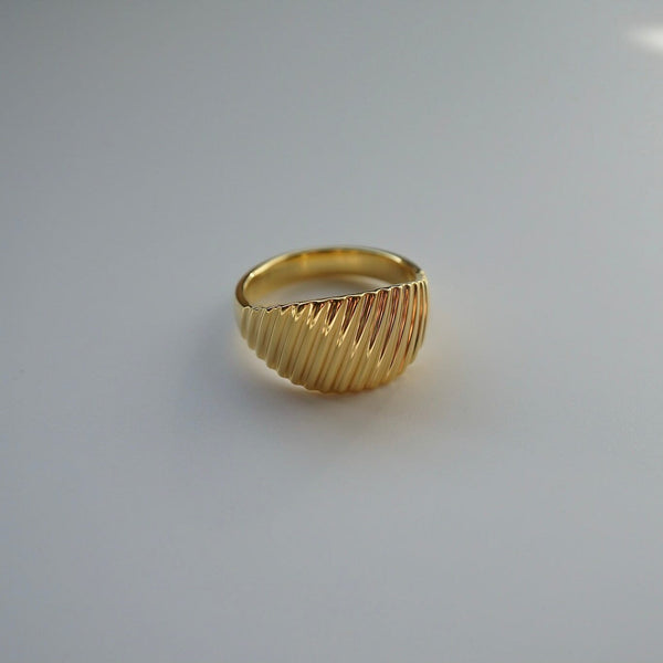 Männer Ring aus Silber und Gold minimalistisch handgemacht