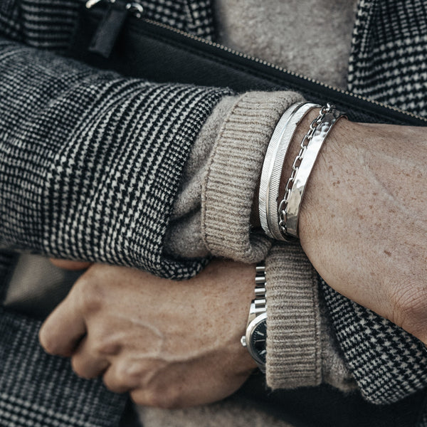 Hochwertige Silber Armbänder für Männer im Schmuck-Set kaufen