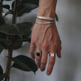 Set aus Silber Armbändern und Ringen Set Sprezzi 